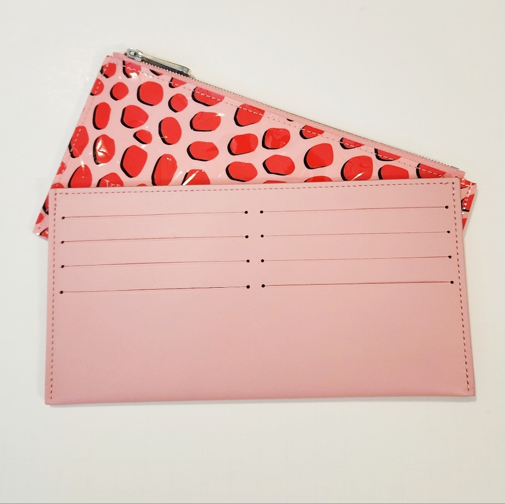 Louis Vuitton inserts from the Pochette Felicie Jungle Dots